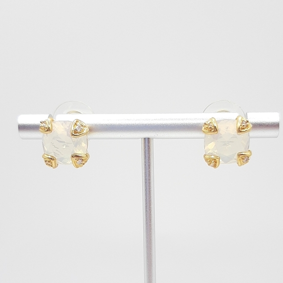 Lab Opal Cushion Cut Post Earrings Gold Plated New - Picture 1 of 4